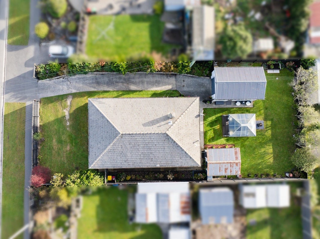 7 Isadore Road, Corstorphine, Dunedin - Carousel 32