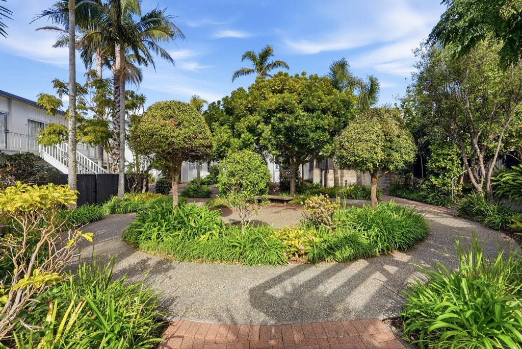 19/72 Kitchener Road, Milford, Auckland - Carousel 17