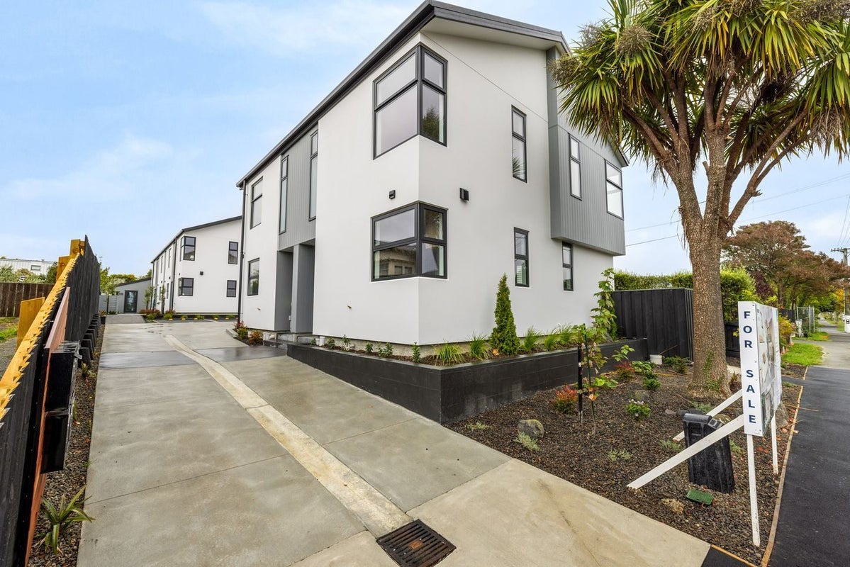 6/106 Wildberry Street, Woolston, Christchurch - Carousel 2