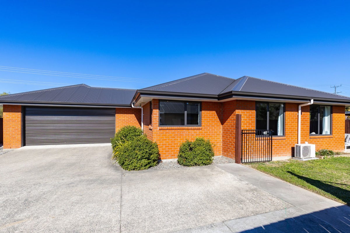 11 McIsaac Place, Renwick, Renwick - Carousel 1