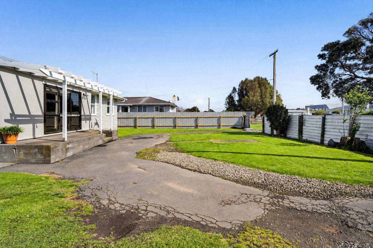 60 Kapuni Street, Manaia, South Taranaki, Taranaki - Carousel 21