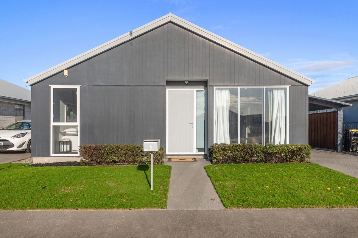 5 Tippet Crescent, Wigram, Christchurch - Carousel 16