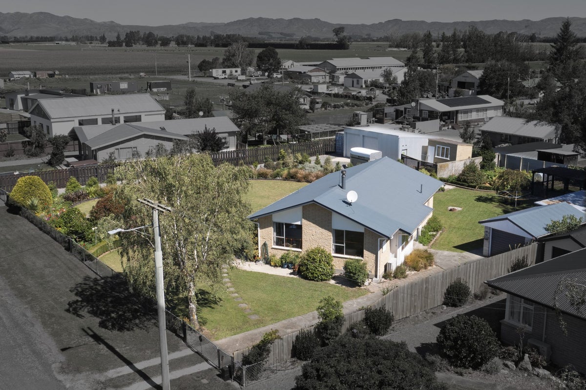 0 Leslie Street, Kihikihi, Te Awamutu - Carousel 1
