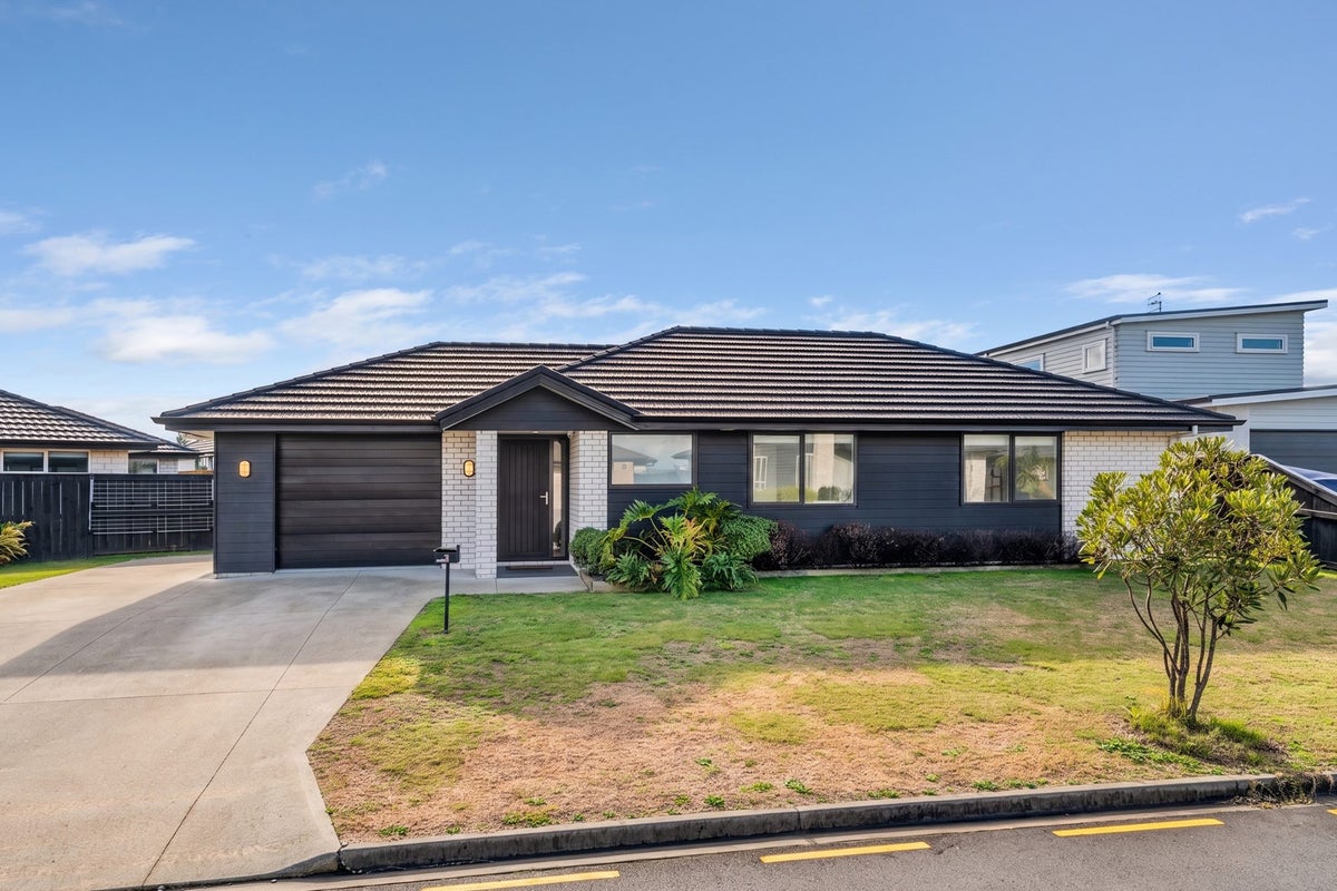 3 Wahaika Way, Papamoa Beach, Papamoa - Carousel 24