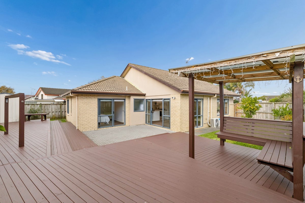 61 Foxlaw Street, Randwick Park, Auckland - Carousel 2