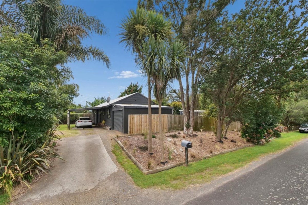3 Taupata Street, Paengaroa, Te Puke - Carousel 1