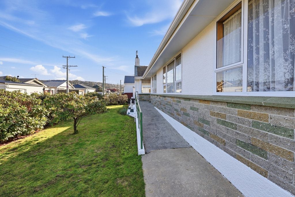 132 Macandrew Road, South Dunedin, Dunedin - Carousel 30