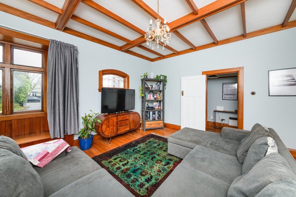 22 Haydon Street, Roslyn, Palmerston North - Carousel 2