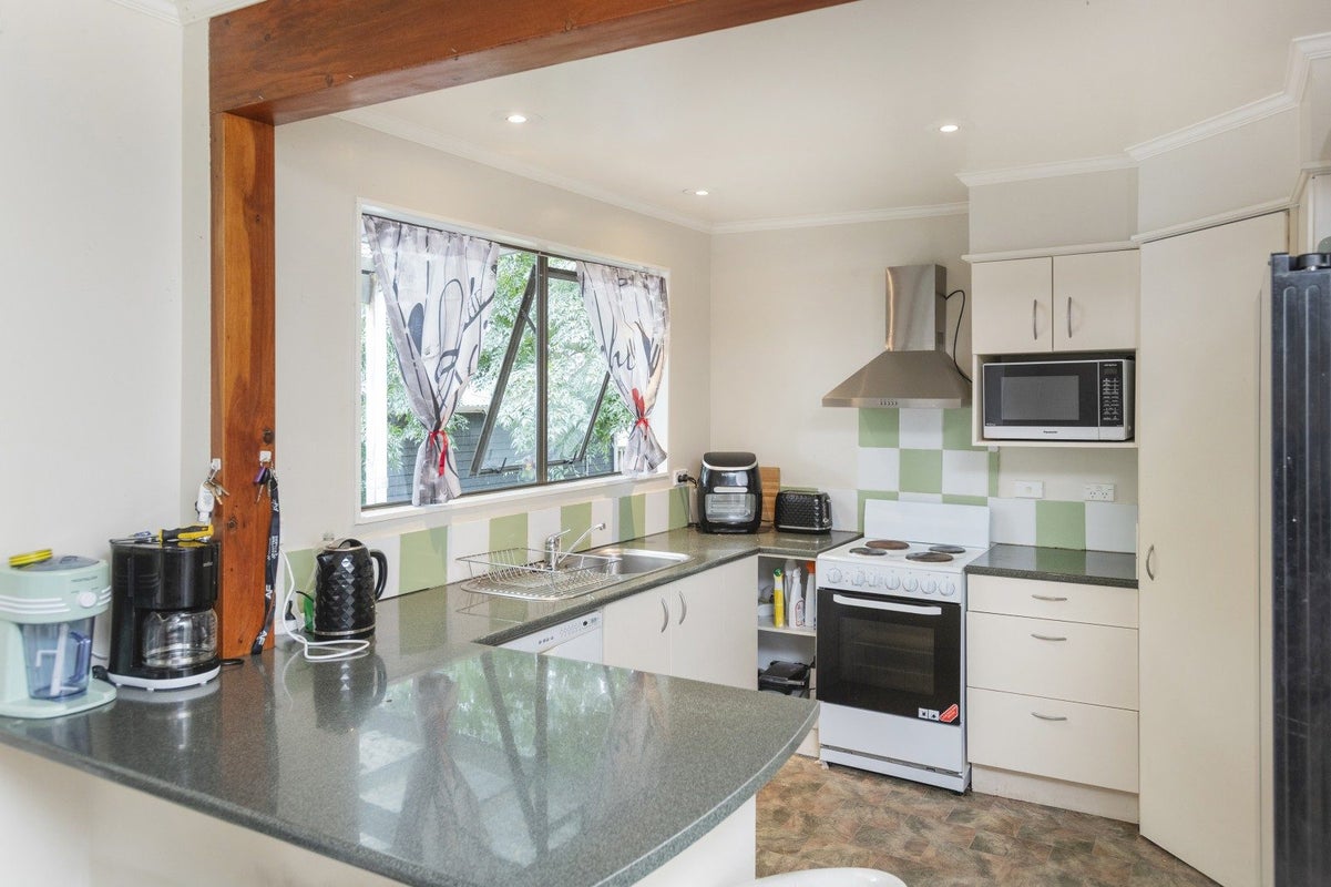 364 Clifford Street, Mangapapa, Gisborne - Carousel 2