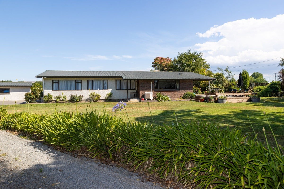 105 Paki Paki Road, Longlands, Hastings - Carousel 22