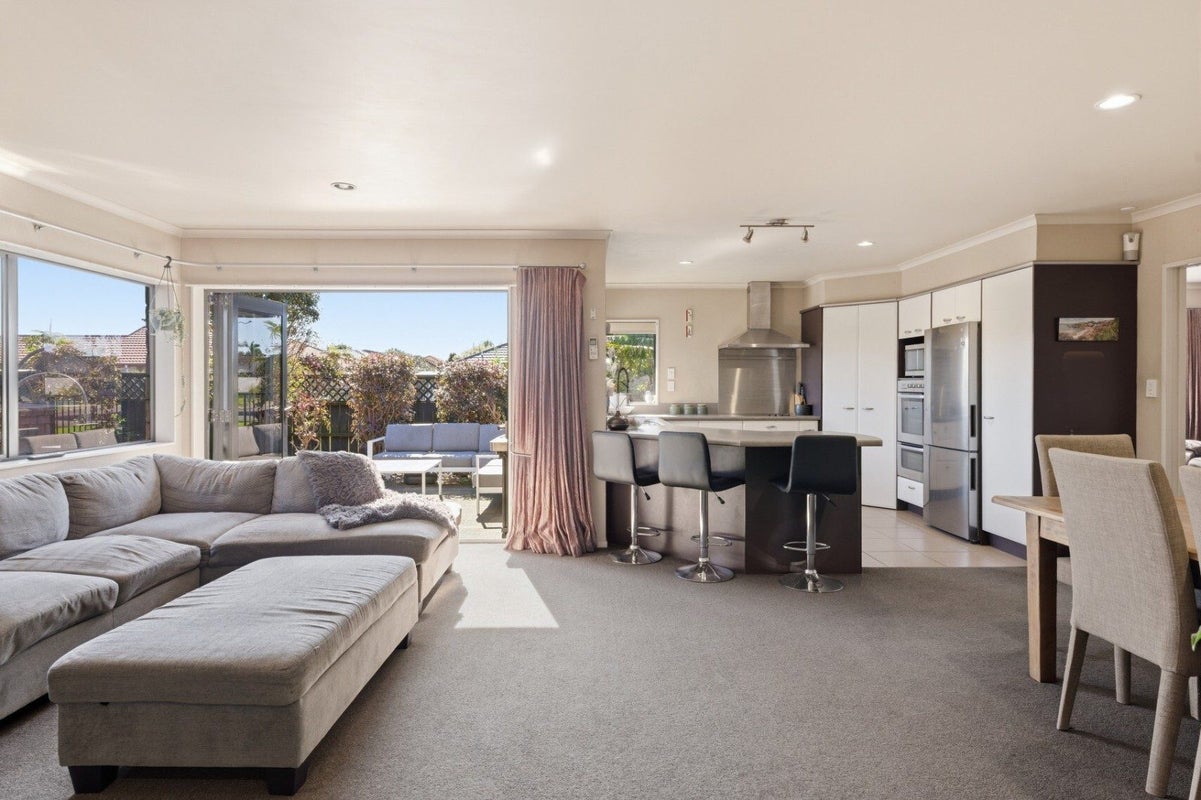 16 MARICK PLACE, Papamoa Beach, Tauranga - Carousel 2