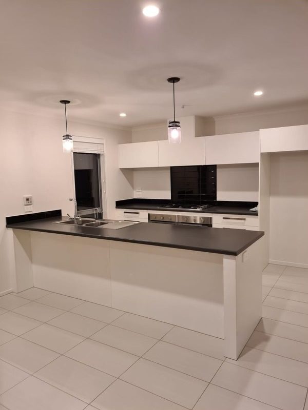 14 Wetherby Road, Flagstaff, Hamilton - Carousel 2
