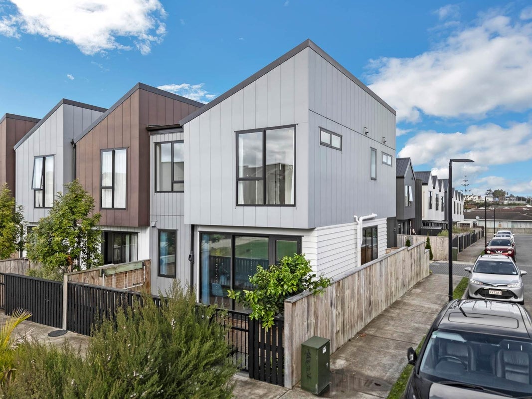 32 Waipuhinui Way, Wiri, Auckland - Carousel 26