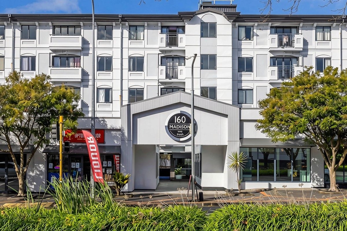 2M/160 Symonds Street, Grafton, Auckland - Carousel 1