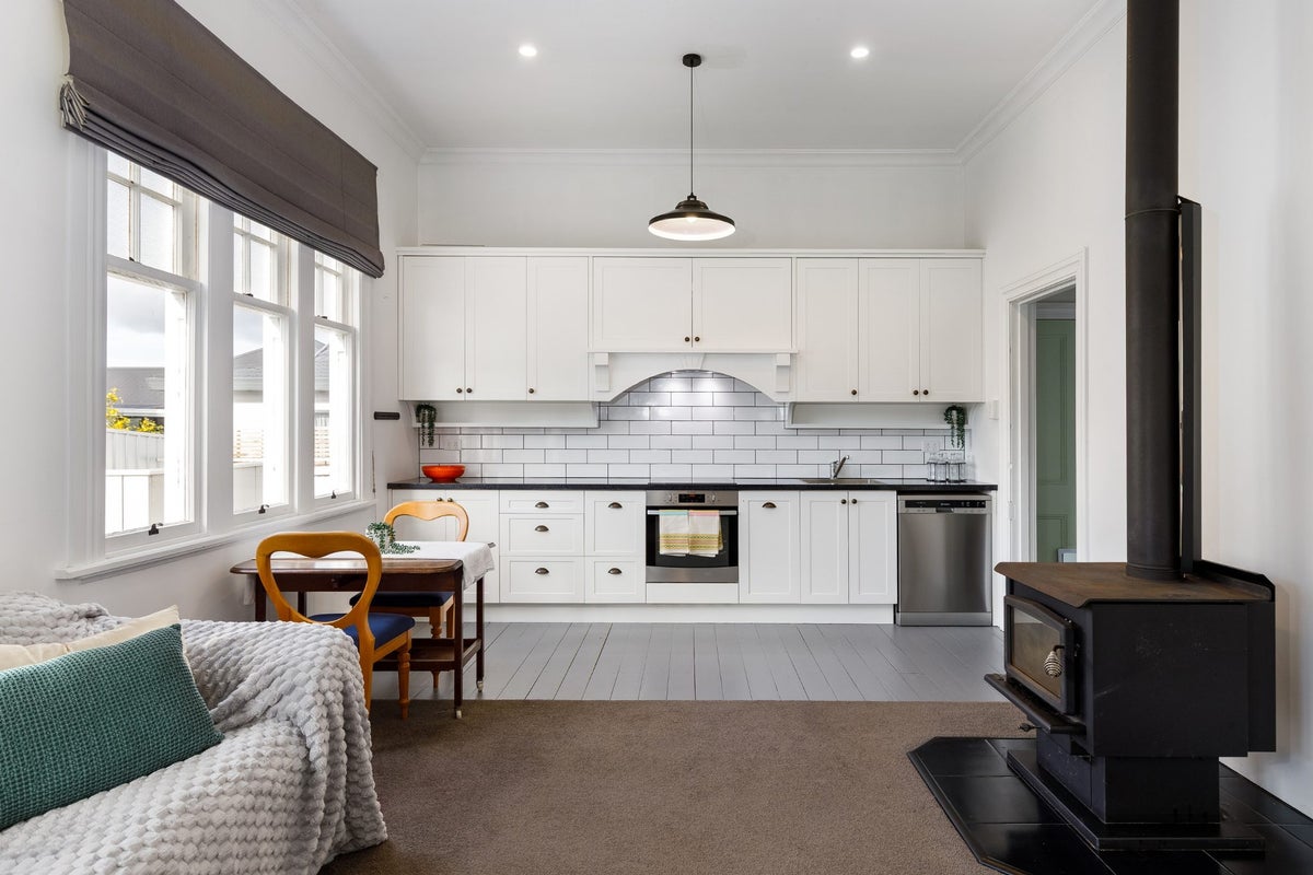 105 Charles Street, Blenheim, Blenheim - Carousel 2