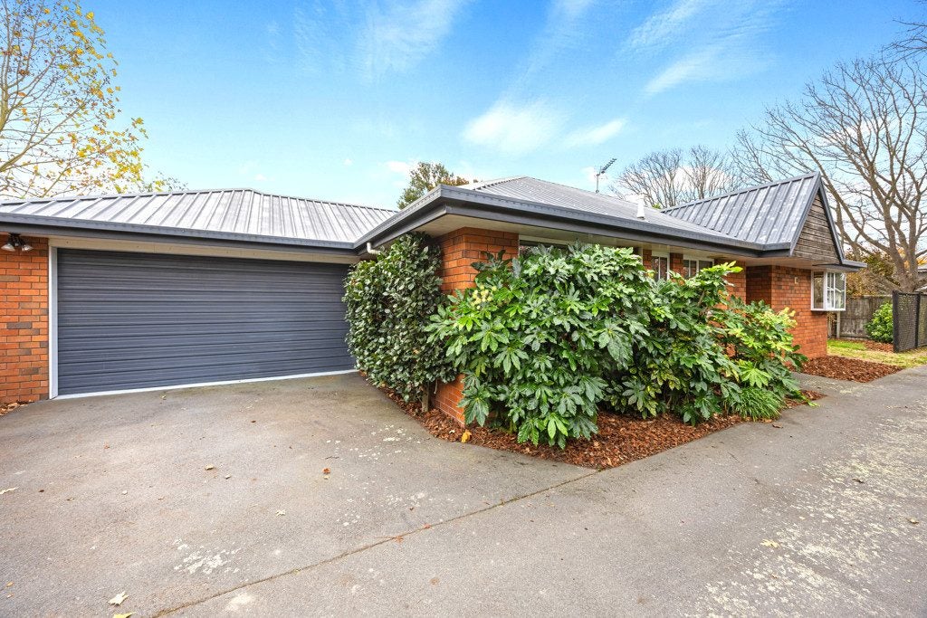 39 Severn Street, St Albans, Christchurch - Carousel 2