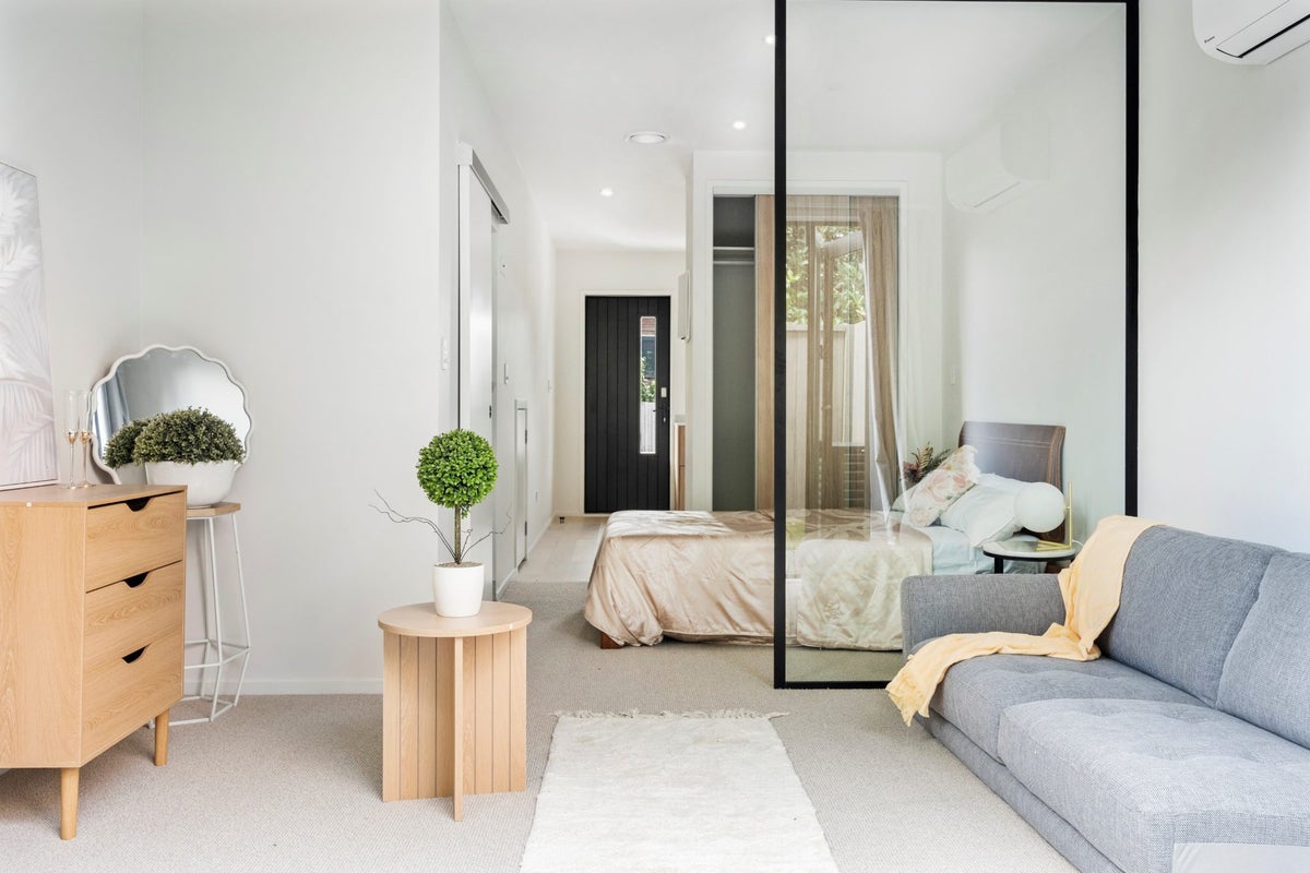 7/124 Taylors Road, Mount Albert, Auckland - Carousel 2