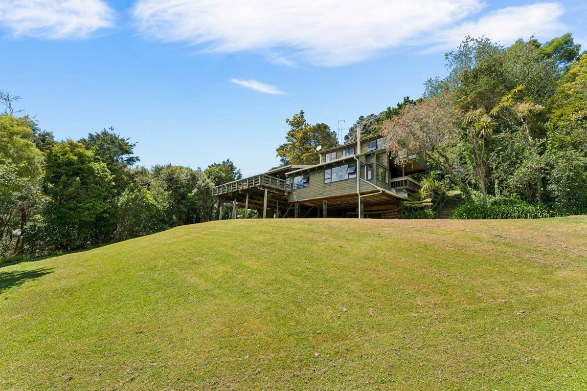 104 Balmain Road, Chatswood, Auckland - Carousel 21
