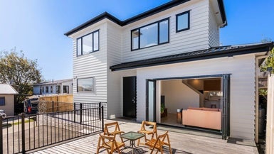 40C Leo Street, Glen Eden, Auckland - Carousel 1