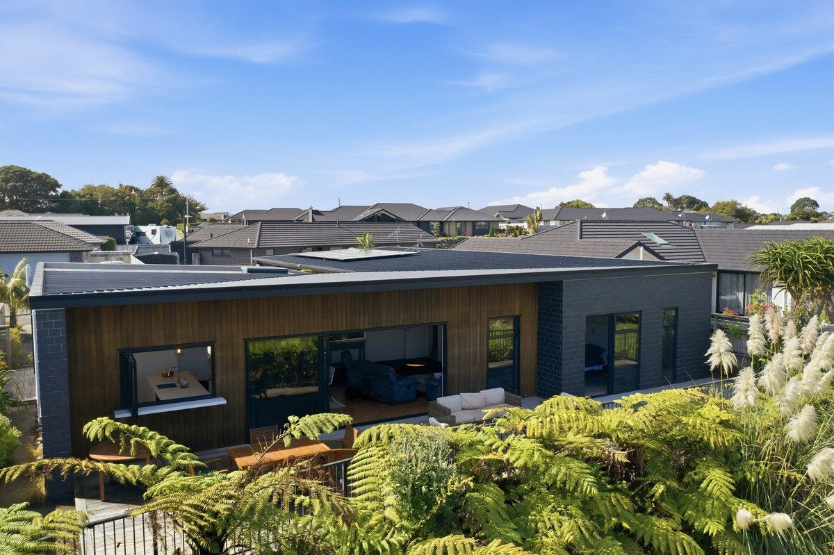 3 Ashwood Lane, Bell Block, New Plymouth - Carousel 48