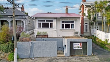 18 Currie Street, Port Chalmers, Dunedin - Carousel 1