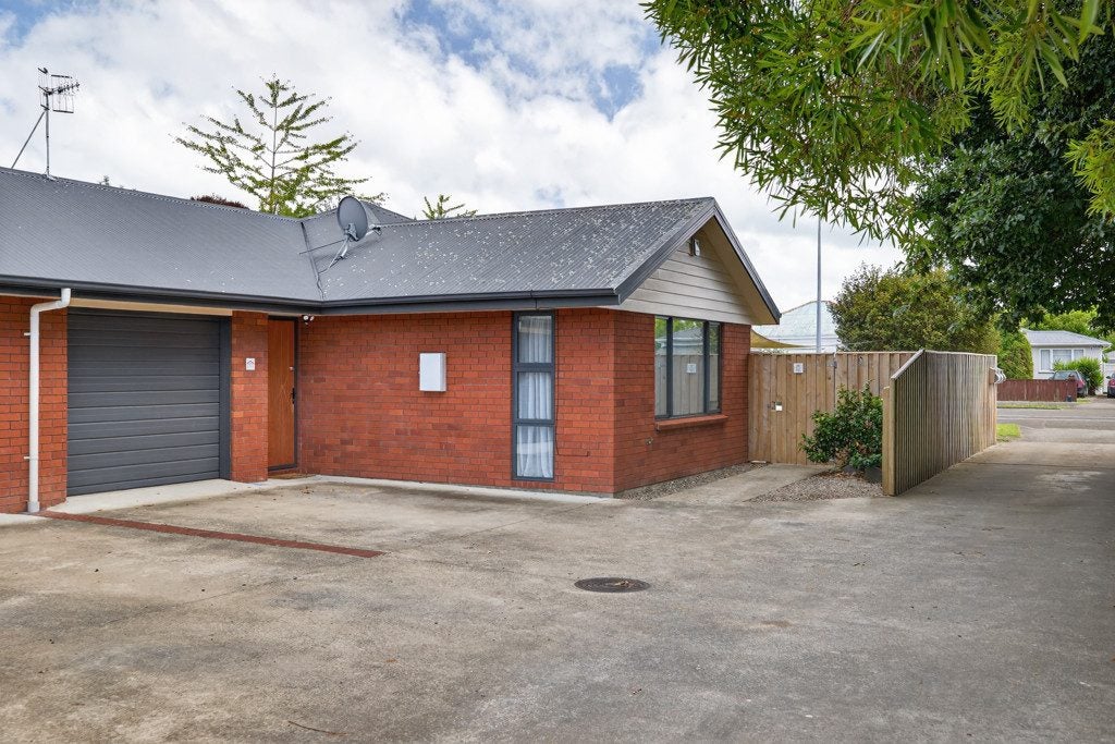 110A Church Street, West End, Palmerston North - Carousel 17