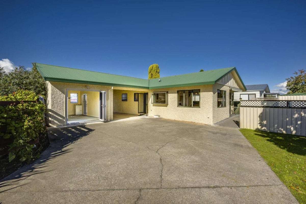 807A Ellison Road, Parkvale, Hastings - Carousel 1