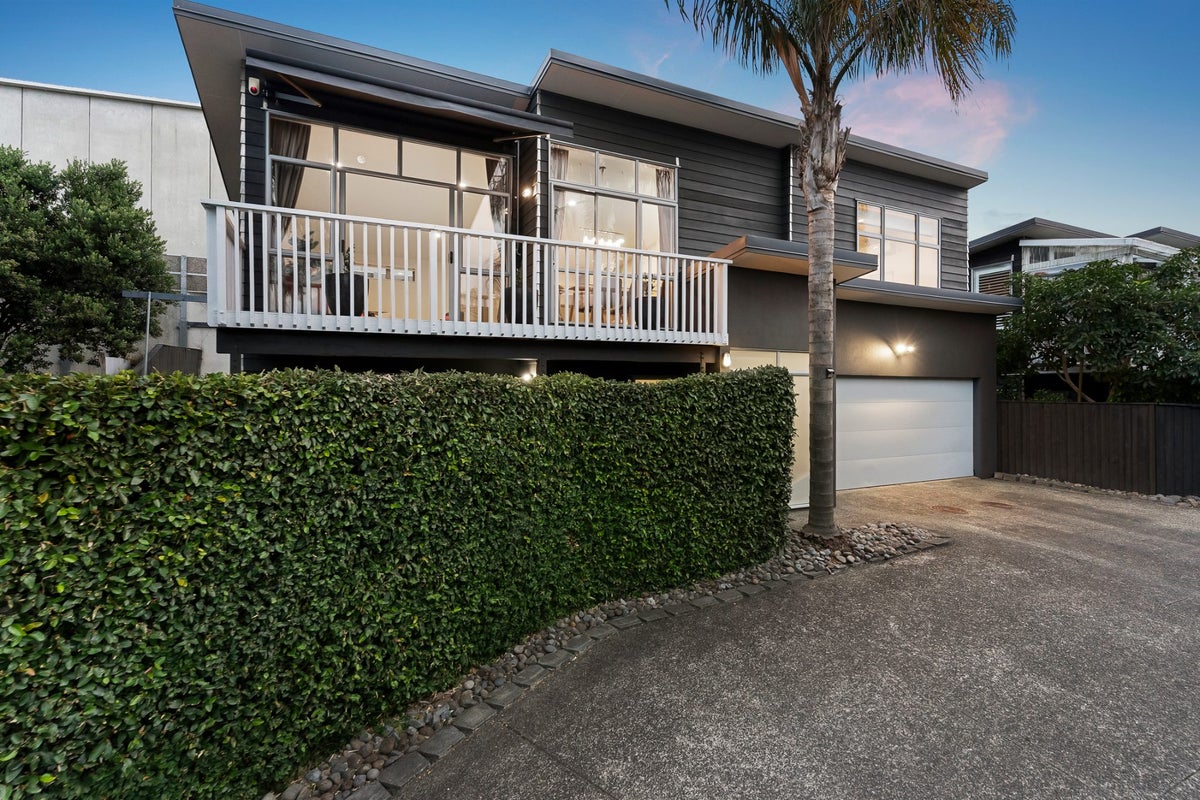 16A Eaglehurst Road, Ellerslie, Auckland - Carousel 2