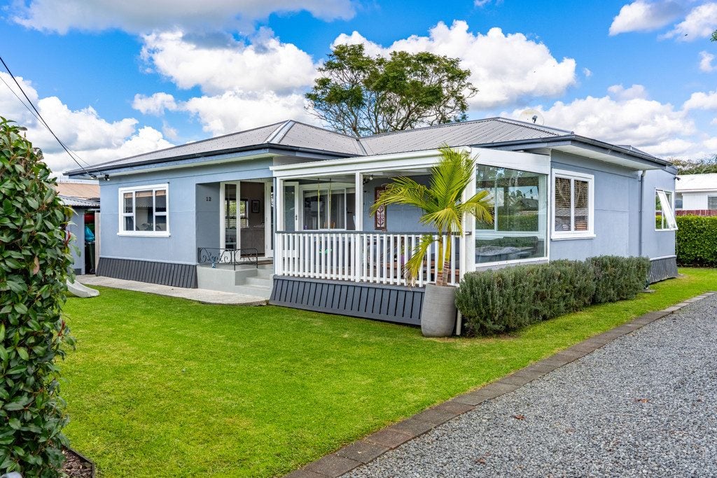 12 Argyle Street, Waipu, Waipu - Carousel 1