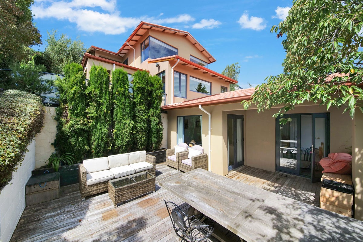 20 Lucknow Place, Cashmere, Christchurch - Carousel 1