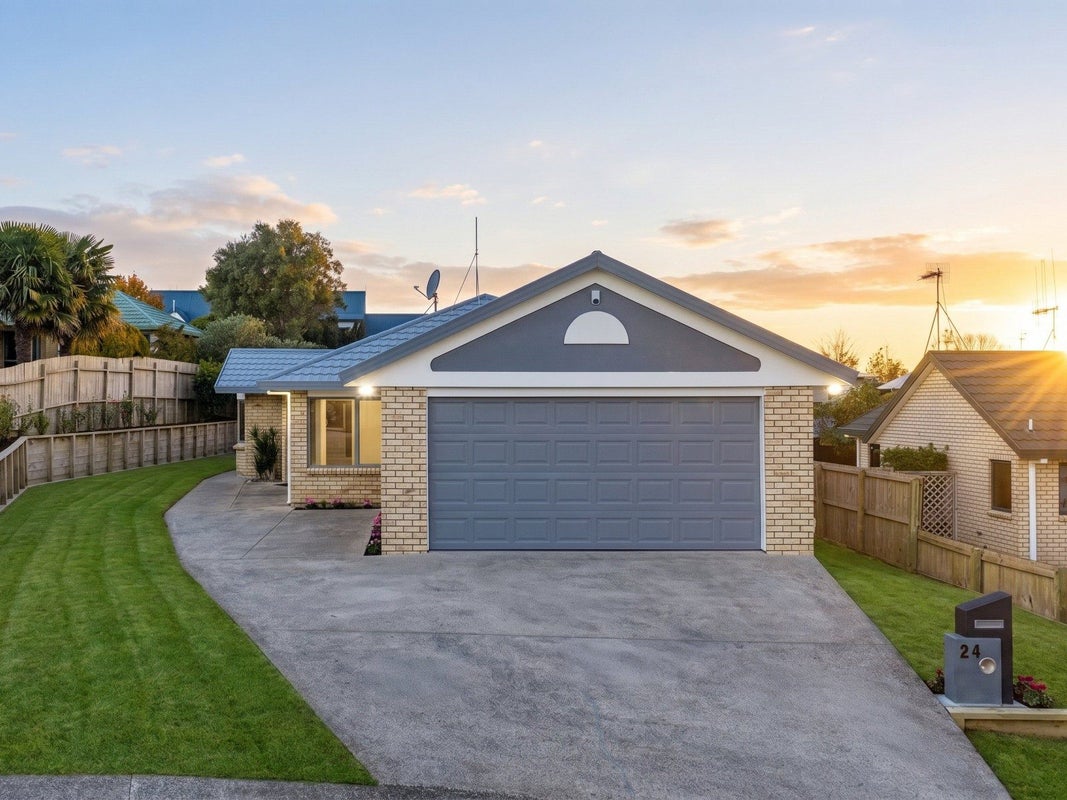 24 Hollinger Place, Nawton, Hamilton - Carousel 2