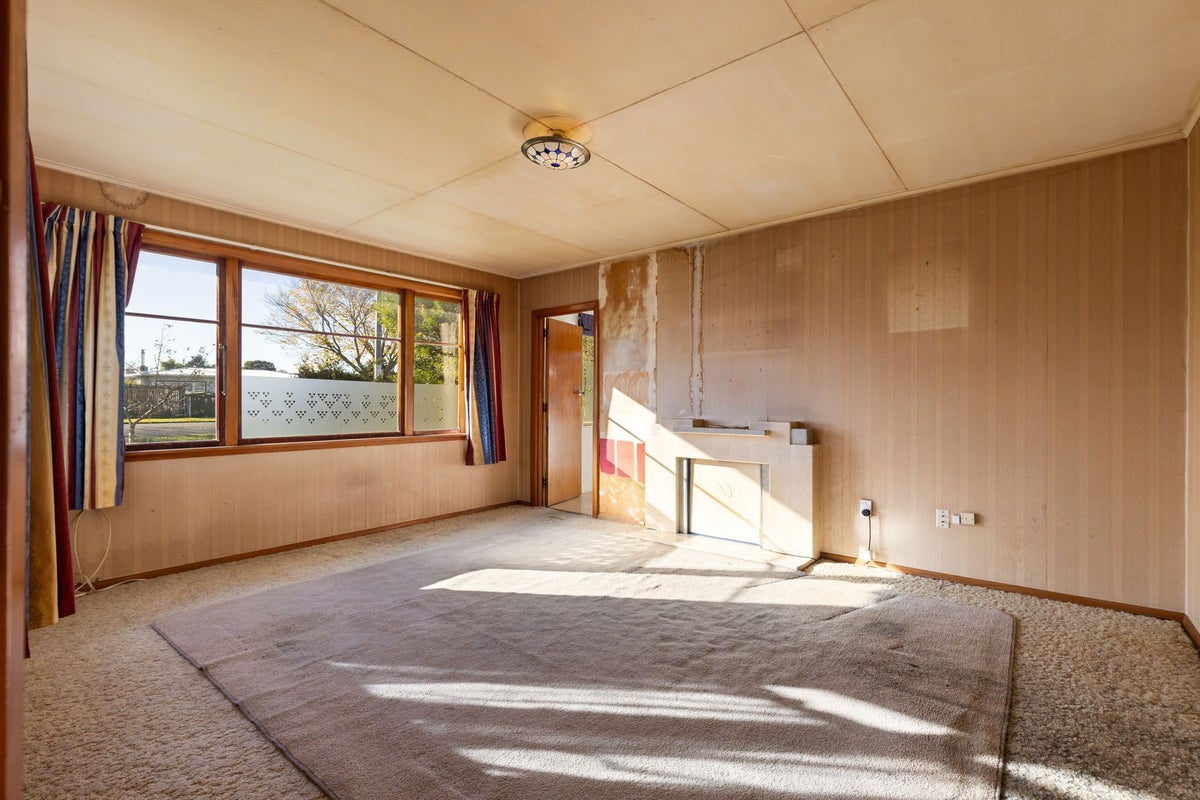 210 Vogel Street, Roslyn, Palmerston North - Carousel 2