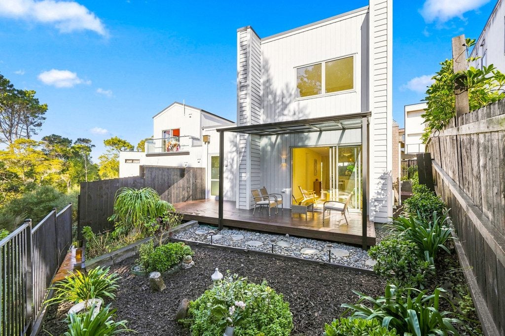 6 Aoraki Crescent, Albany Heights, Auckland - Carousel 1