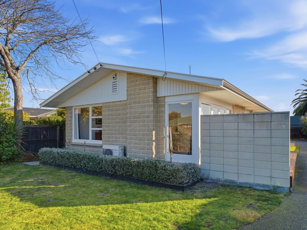 69 Deepdale Street, Burnside, Christchurch - Carousel 1