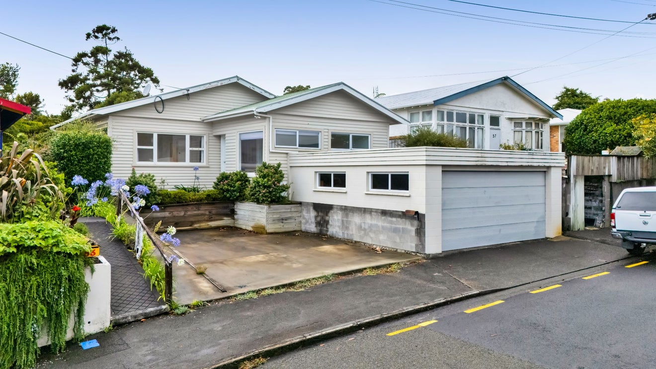 55 Mill Road, Lower Vogeltown, New Plymouth - Carousel 1