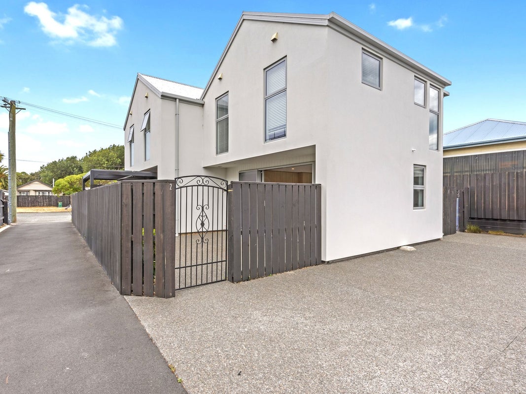 2/118 Oram Avenue, New Brighton, Christchurch - Carousel 1
