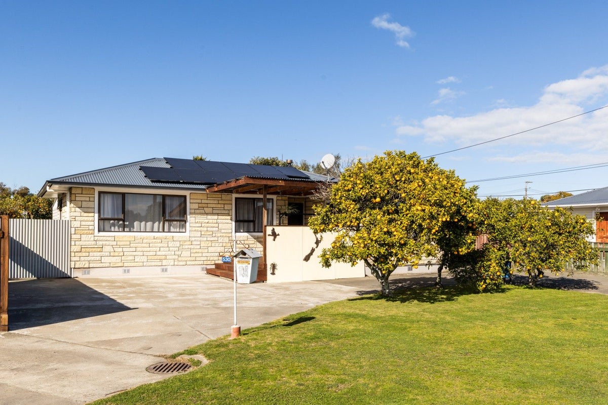 530 Main North Road, Bay View, Napier - Carousel 1