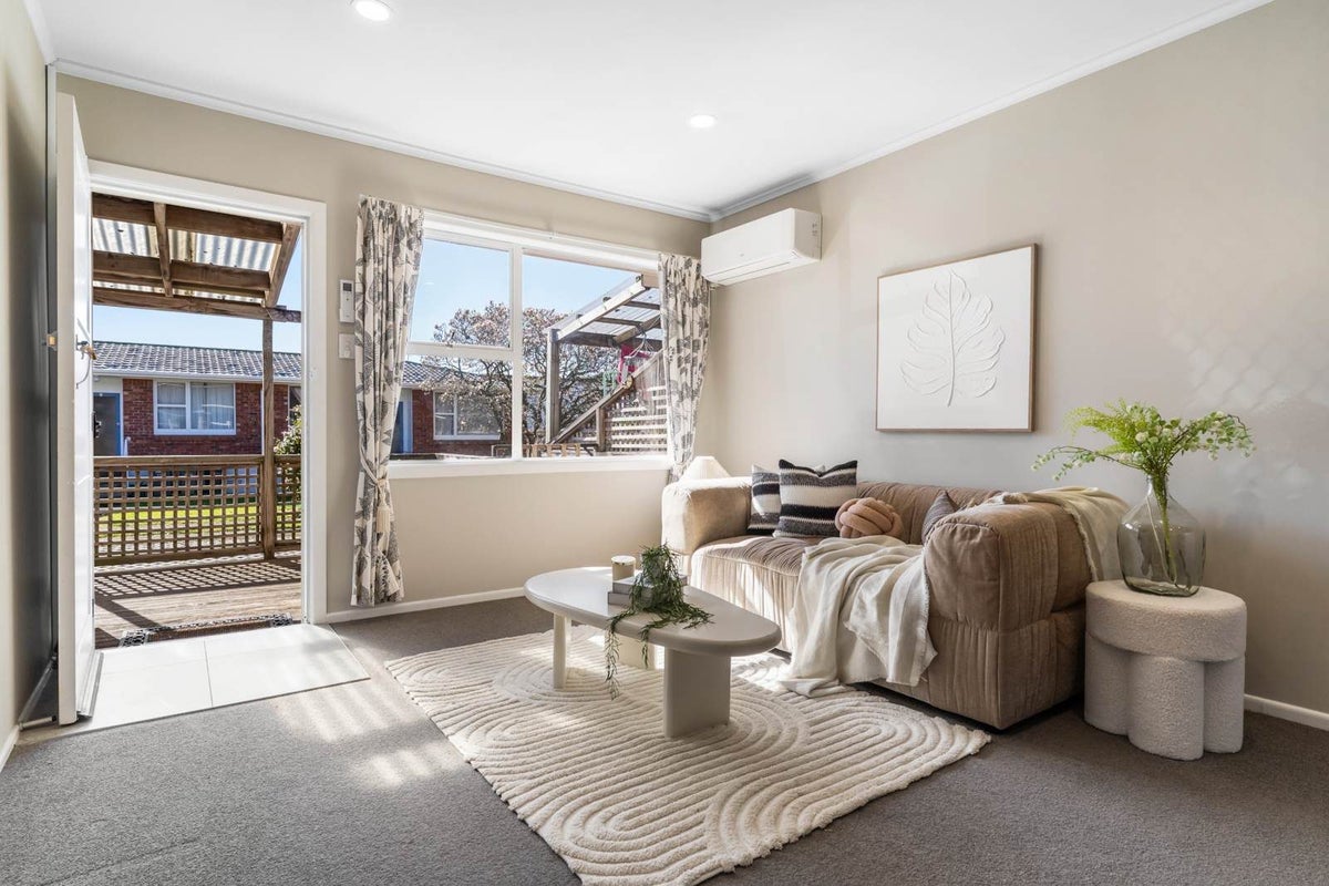 9/8 Inkerman Street, Onehunga, Auckland - Carousel 2