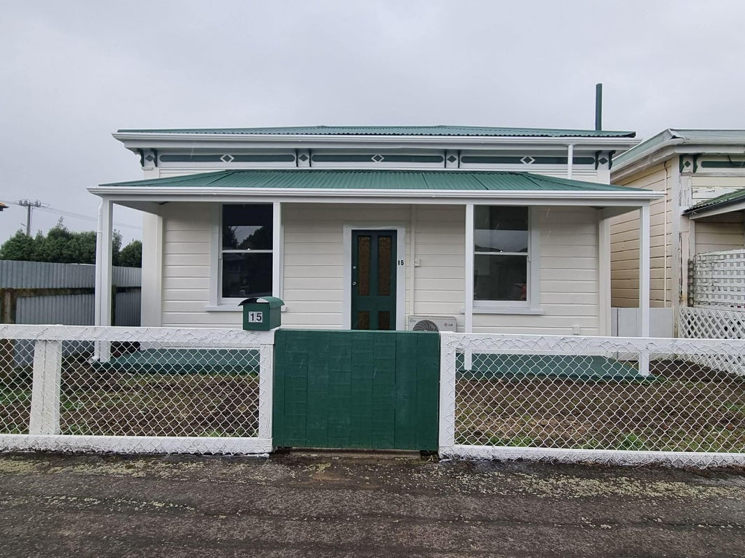 15 Allardice Street, Dannevirke, Dannevirke - Carousel 1
