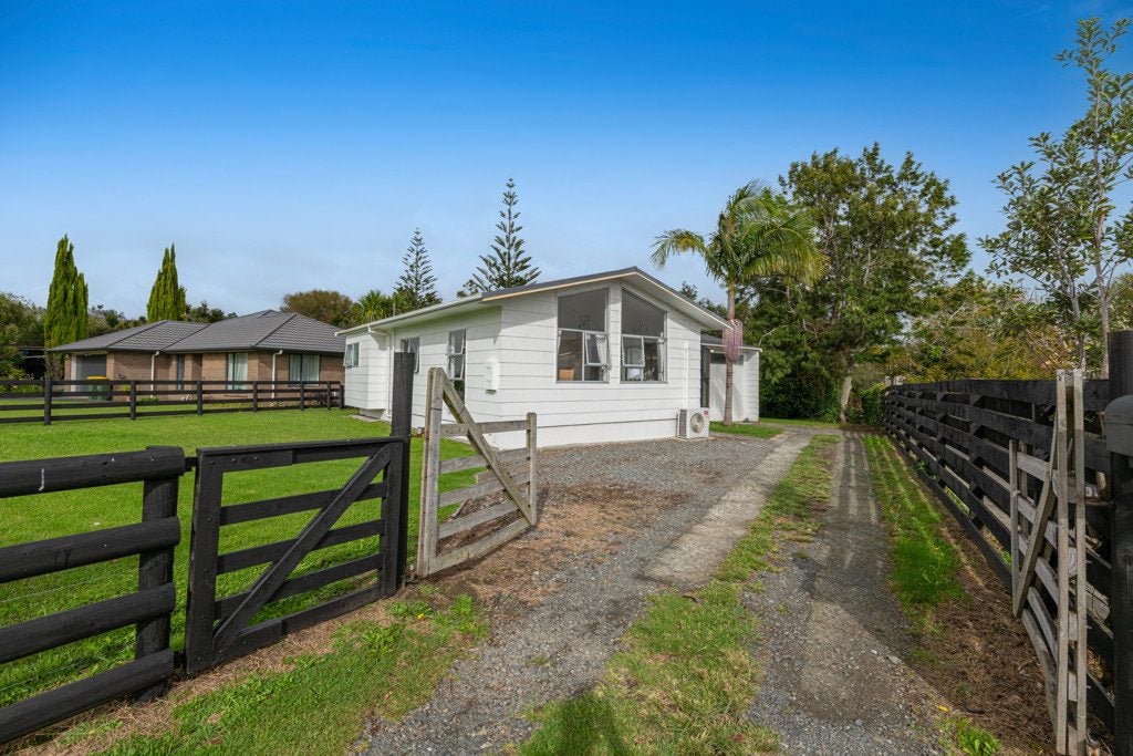 129 Awaroa Road, Helensville, Helensville - Carousel 1
