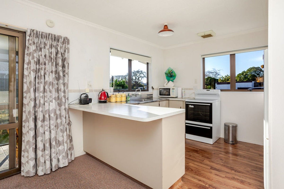 14 George Street, Dannevirke, Dannevirke - Carousel 2