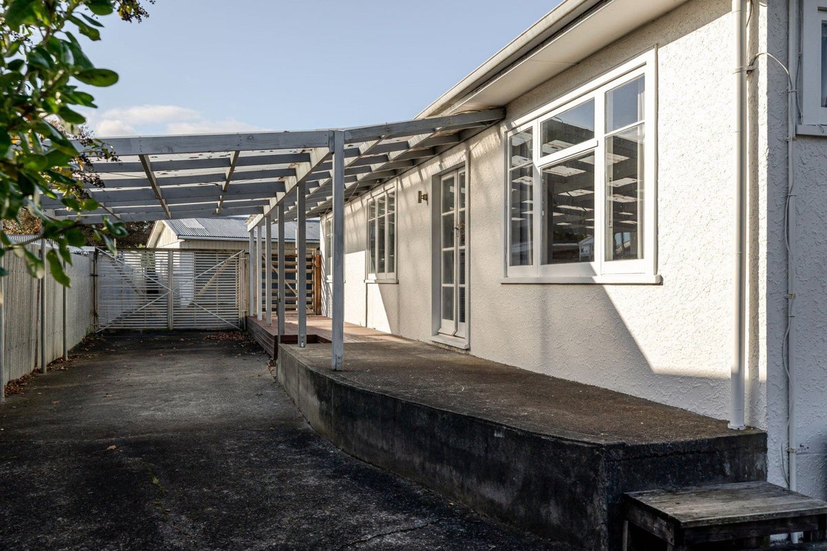 148 Highbury Avenue, Highbury, Palmerston North - Carousel 2