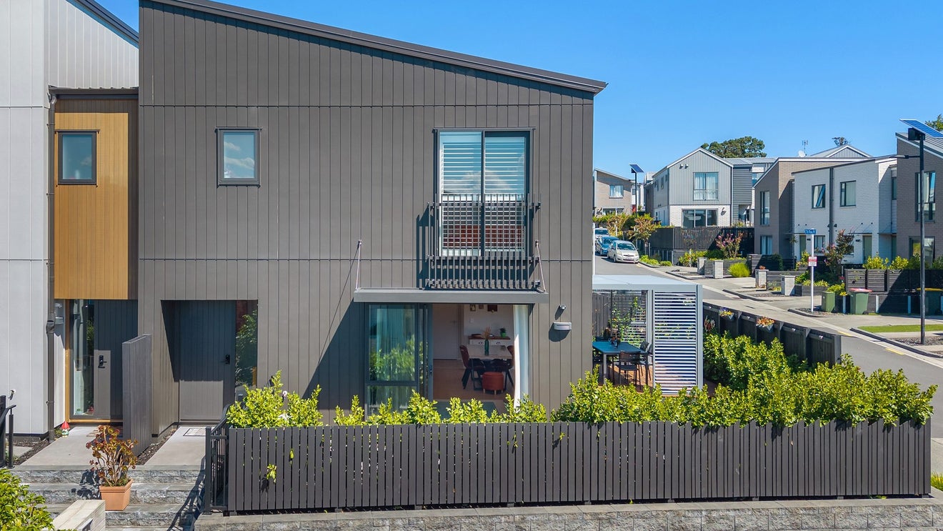 13 Ringa Matau Road, Hobsonville, Auckland - Carousel 1