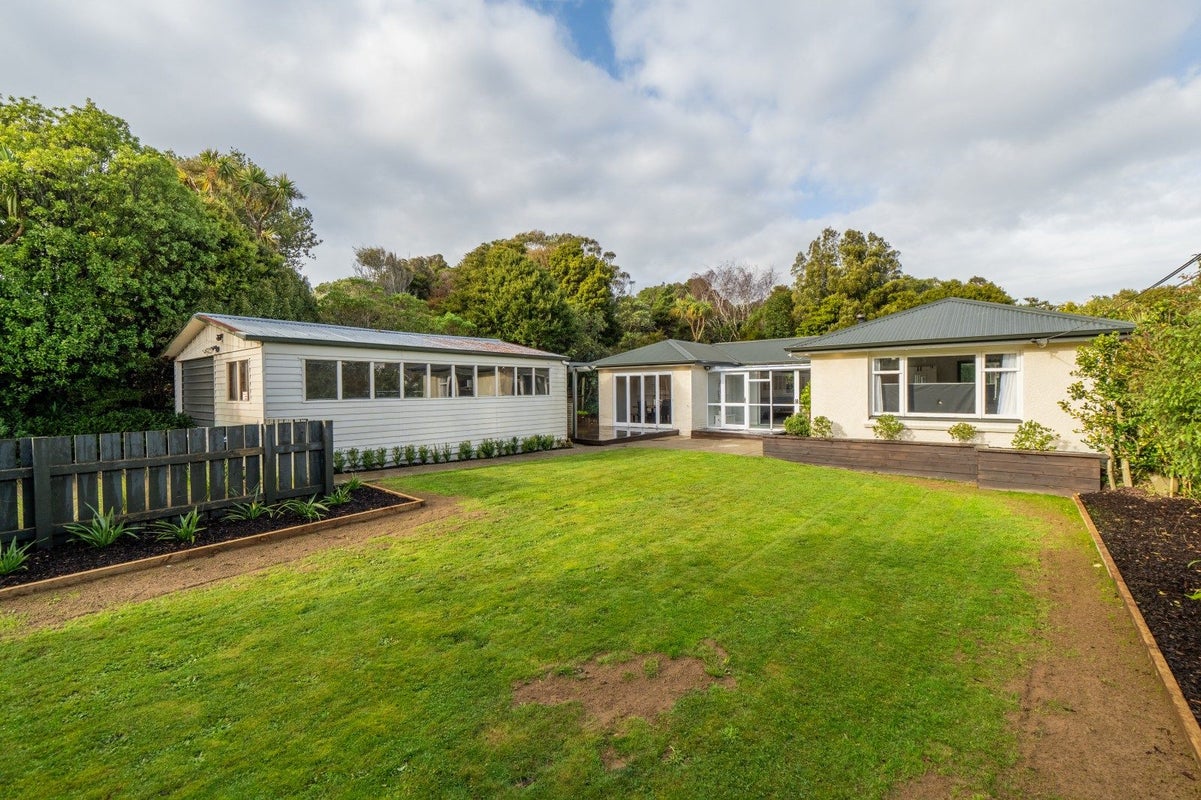 21 Bryson Road, Otatara - Carousel 22