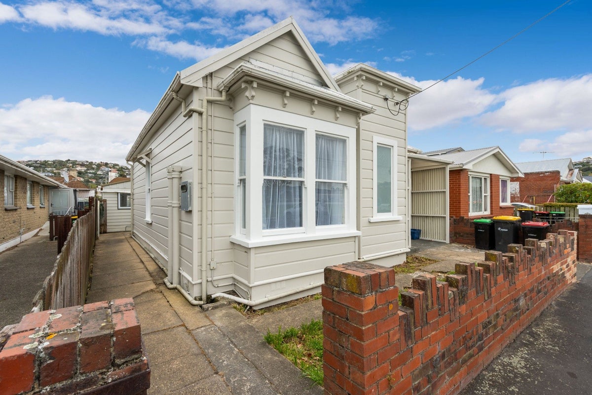 39 Helena Street, Forbury, Dunedin - Carousel 15