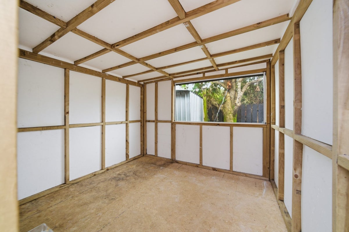 37A Range View Road, Mount Albert, Auckland - Carousel 29