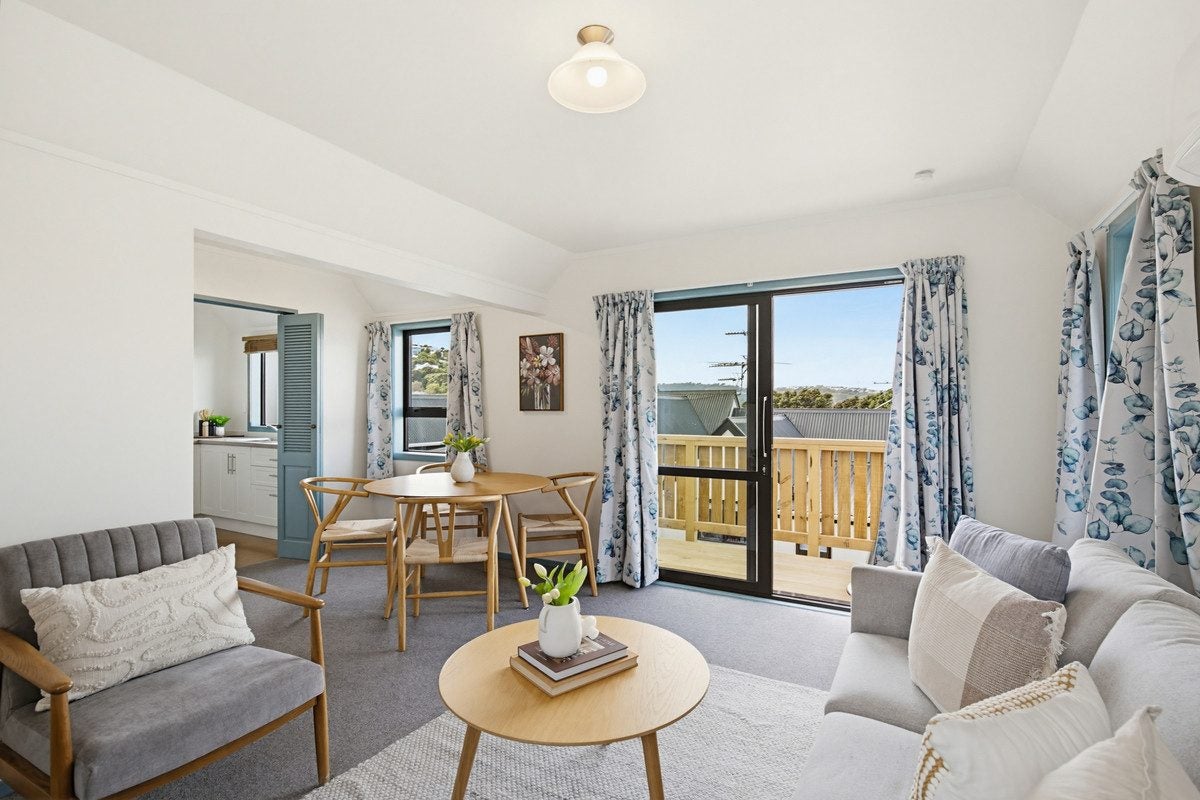 6/12 Vallance Street, Kilbirnie, Wellington - Carousel 1