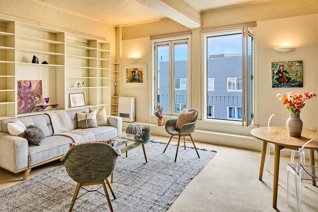 8/42 Vivian Street, Te Aro, Wellington - Carousel 1