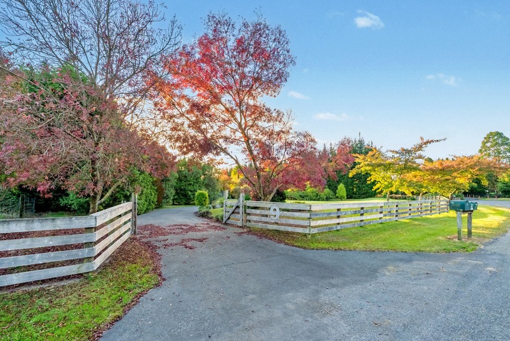 9 Faith Place, Christchurch - Carousel 2