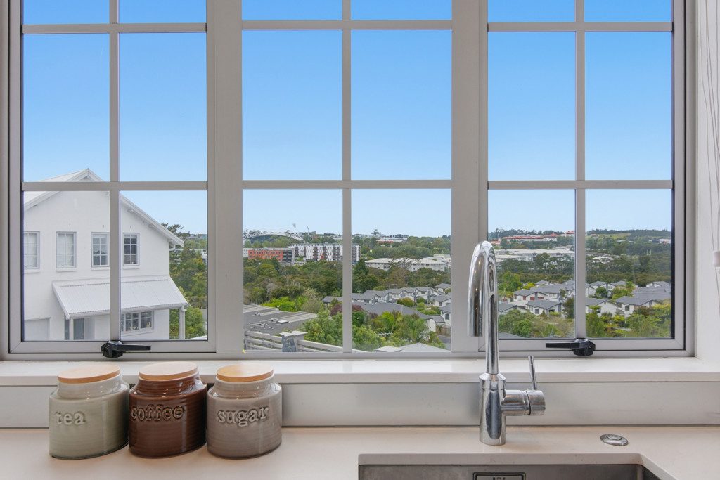 8/9 Georgia Terrace, Albany, Auckland - Carousel 2